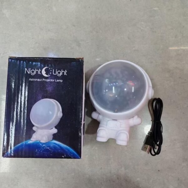 Astronaut starry sky projection lamp mini outdoor indoor starry sky atmosphere lamp children's gift bedroom bedside atmosphere lamp