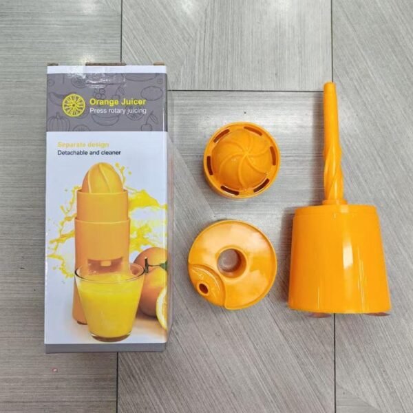 Press and rotate manual juicer grapefruit orange lemon juicer student portable simple juice squeezer